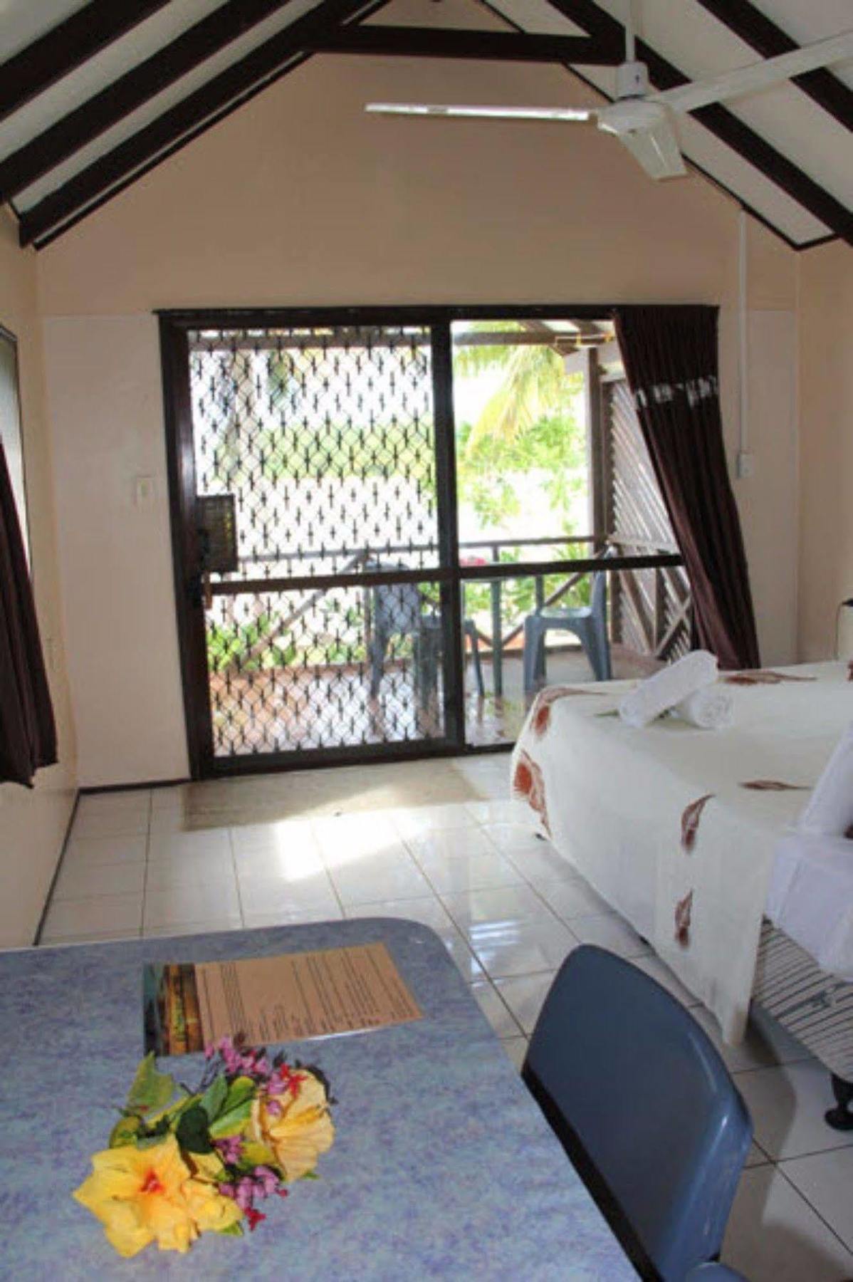 Aroko Bungalows Villa Avarua Bagian luar foto